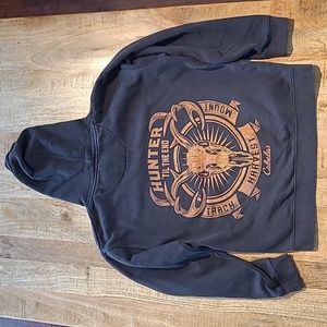 Cabela's black hoodie sweatshirt with "Hunter" deer skull graphic